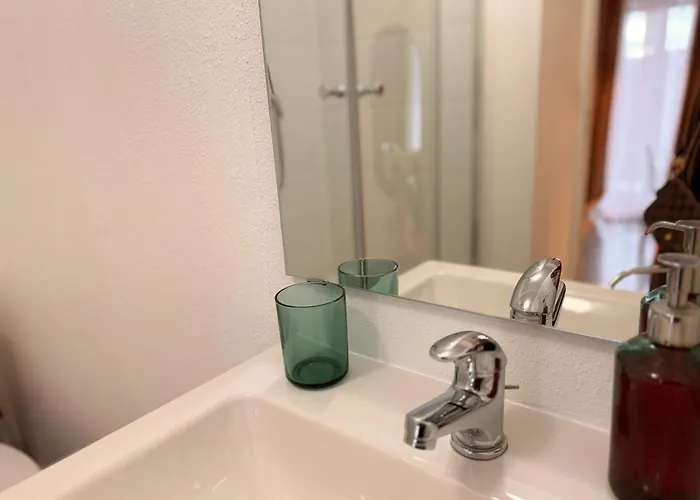 Lumineux Compans - Calme, Wifi Rapide, Check-in Autonome&centre-ville à Pied Ou Métro à 2min *