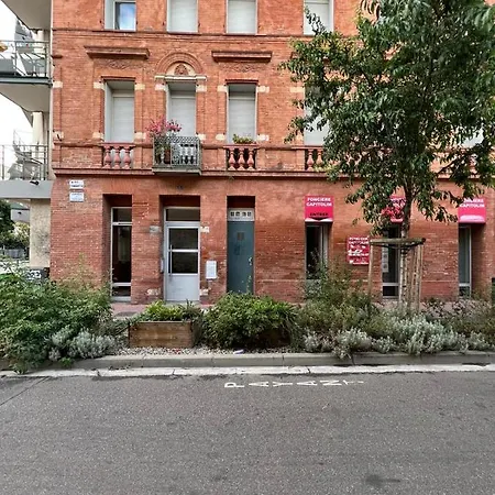 Apartment Lumineux 25m2 , 2min Metro Compans, Wifi Fibre Et Entree Autonome *