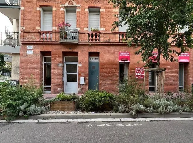 Apartamento Lumineux 25m2 , 2min Metro Compans, Wifi Fibre Et Entree Autonome *